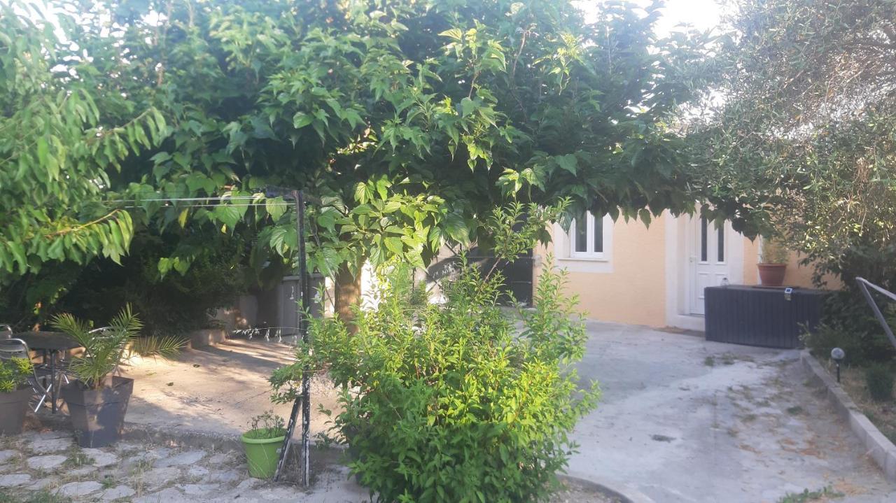 Ogooue Studio Carpentras Dış mekan fotoğraf
